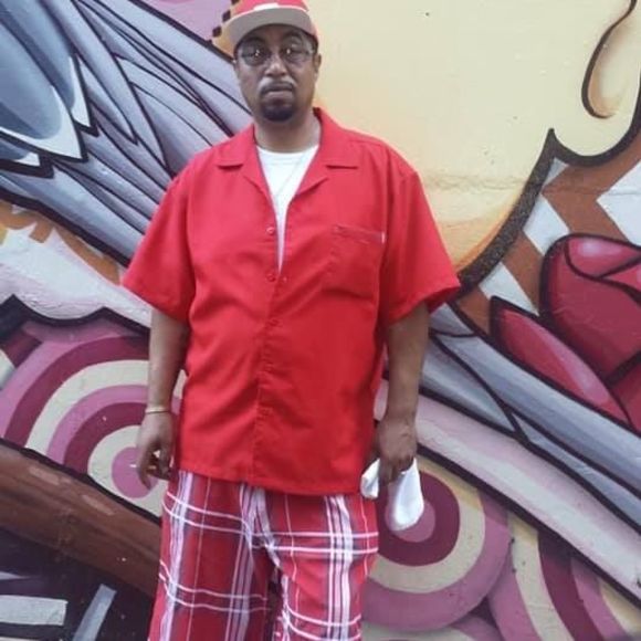 Meet your Posher, Claude - Picture 1 of 1